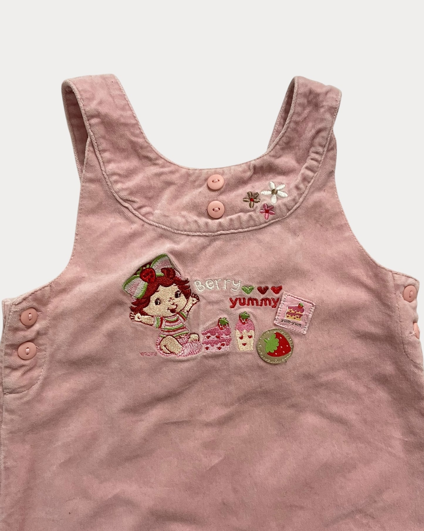 Strawberry Shortcake (French version) pink velvet dress